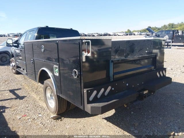 2026 FORD F-350 CHASSIS XLT 3