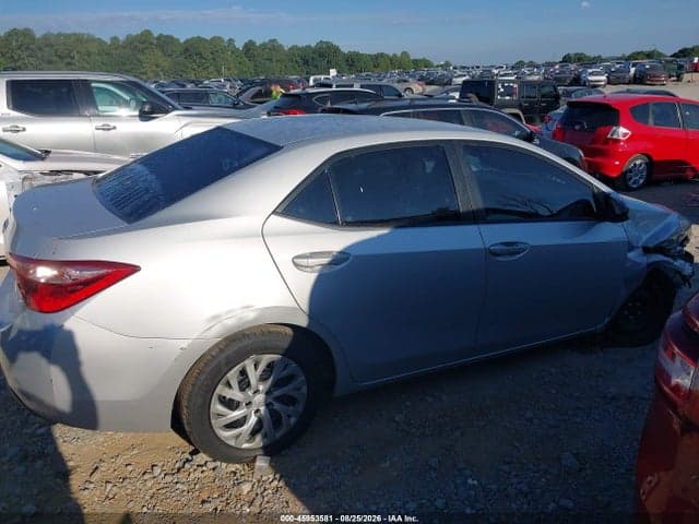2017 TOYOTA COROLLA LE 13