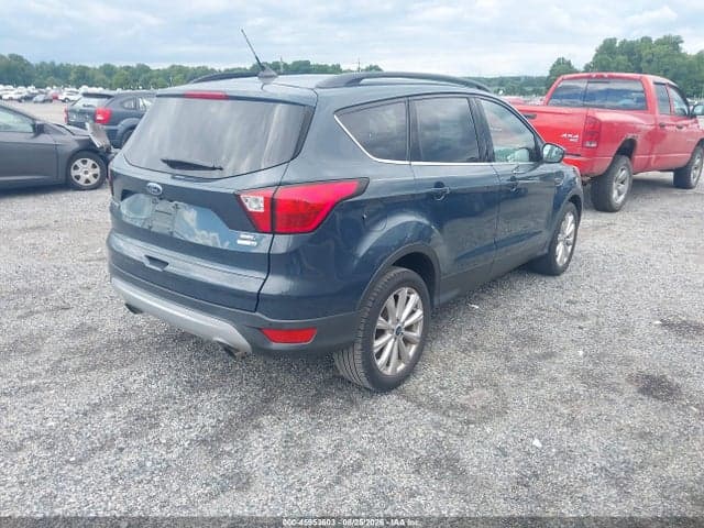 2019 FORD ESCAPE SEL 4