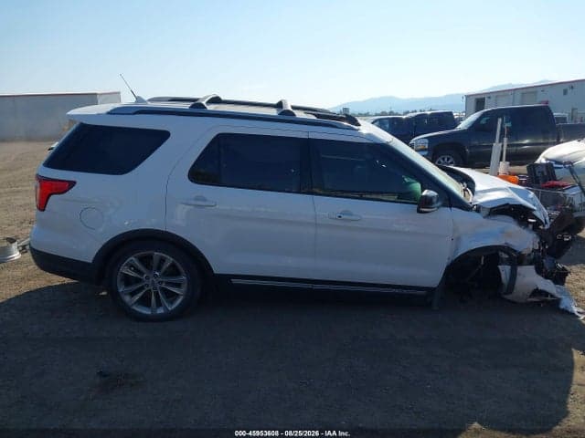 2018 FORD EXPLORER XLT 13