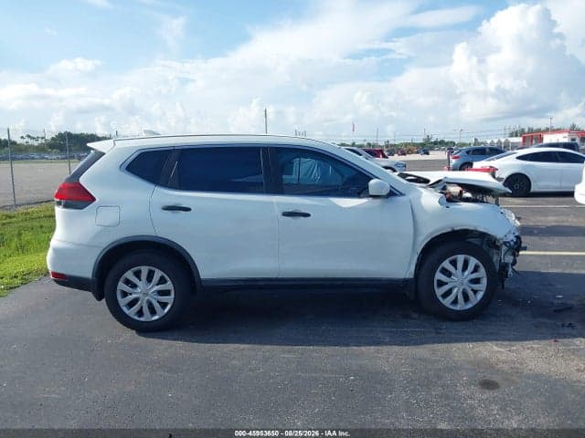 2018 NISSAN ROGUE S 14