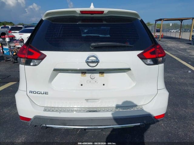 2018 NISSAN ROGUE S 17