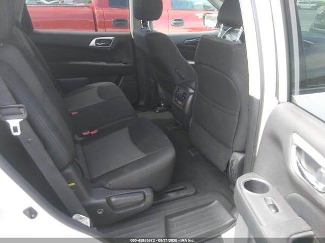 2017 NISSAN PATHFINDER SV 8