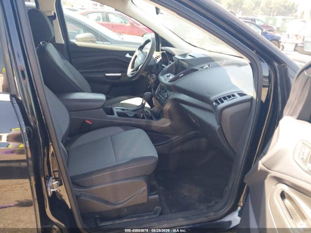 2017 FORD ESCAPE SE 5