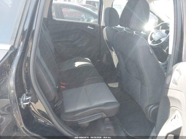 2017 FORD ESCAPE SE 8