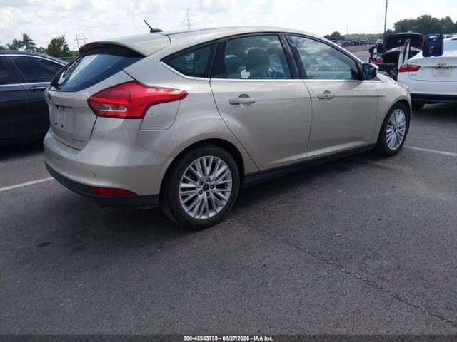 2017 FORD FOCUS TITANIUM 4