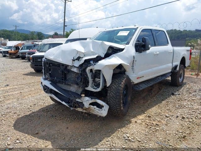 2024 FORD F-350 LARIAT 2