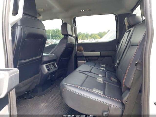 2024 FORD F-350 LARIAT 6