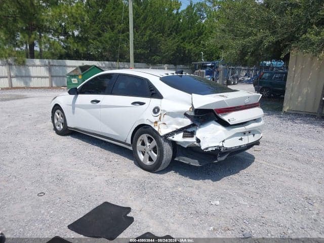 2021 HYUNDAI ELANTRA SEL 3