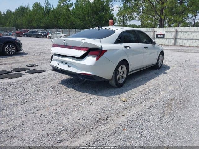 2021 HYUNDAI ELANTRA SEL 4