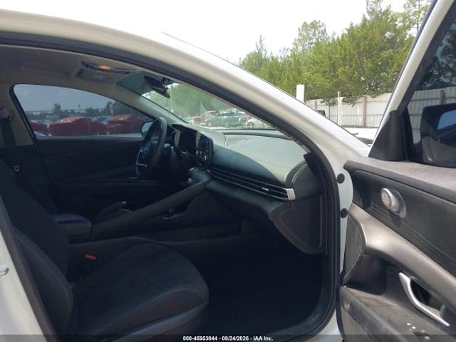 2021 HYUNDAI ELANTRA SEL 5
