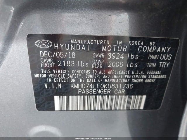 2019 HYUNDAI ELANTRA SE 9