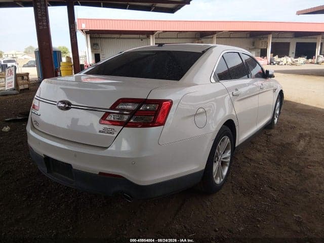 2017 FORD TAURUS SEL 4