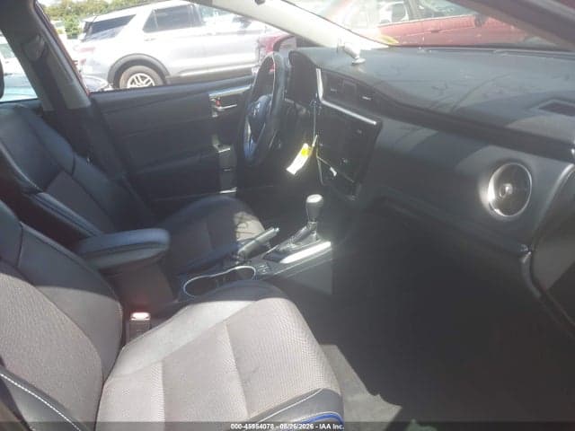2017 TOYOTA COROLLA SE 5
