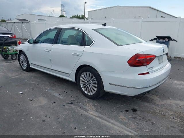 2017 VOLKSWAGEN PASSAT 1.8T SE 3