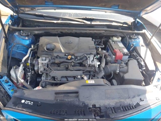 2018 TOYOTA CAMRY SE 10