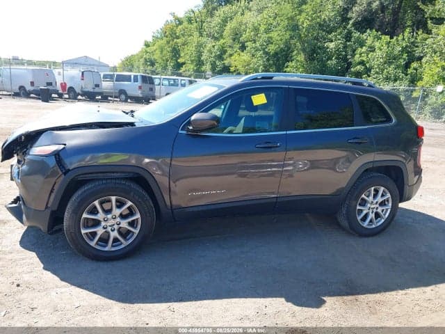2017 JEEP CHEROKEE LATITUDE 12