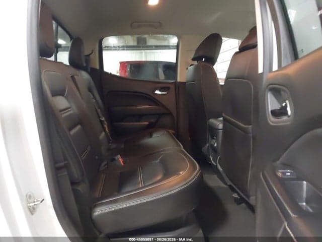 2018 GMC CANYON DENALI 8