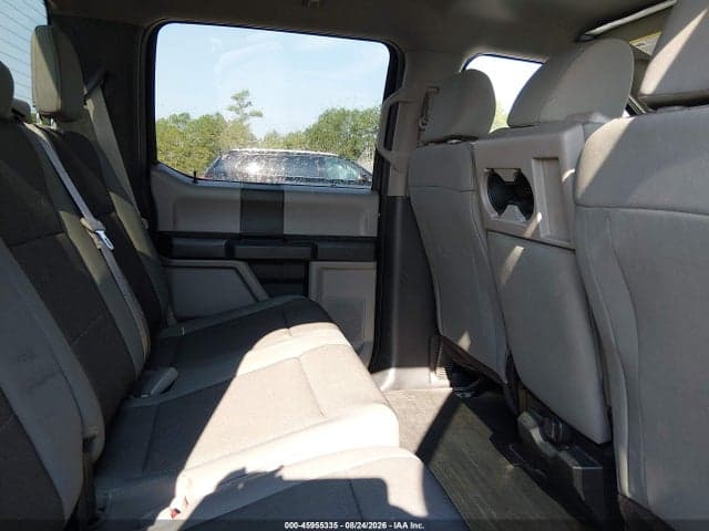 2017 FORD F-150 XL 8