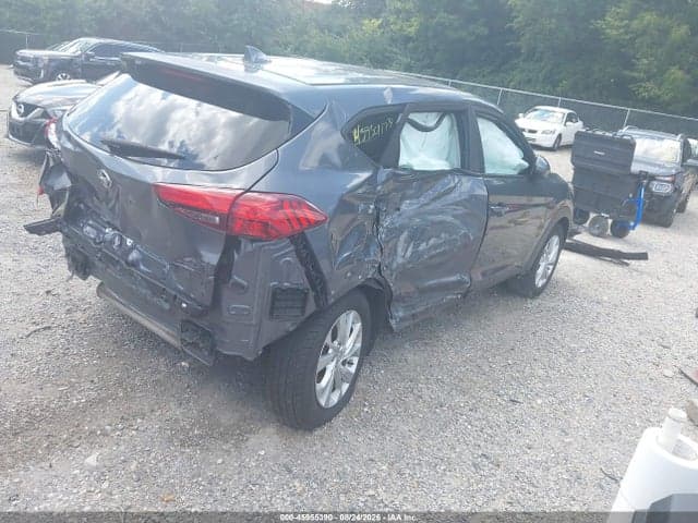2019 HYUNDAI TUCSON SE 4