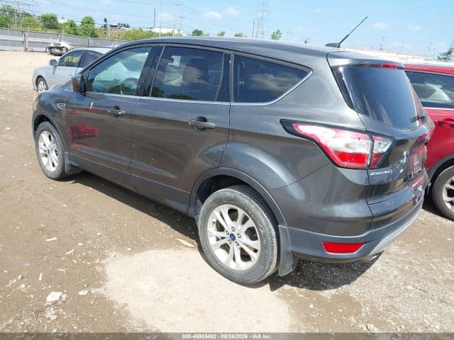 2017 FORD ESCAPE SE 3