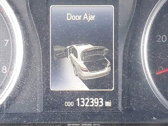 2017 TOYOTA CAMRY SE 15