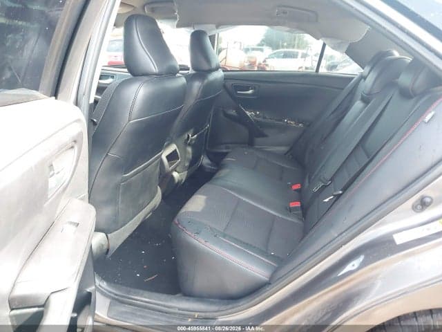 2017 TOYOTA CAMRY SE 8