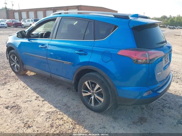 2017 TOYOTA RAV4 XLE 3