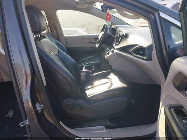 2017 CHRYSLER PACIFICA TOURING-L 5