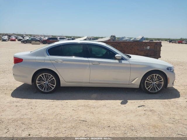 2019 BMW 540I 13