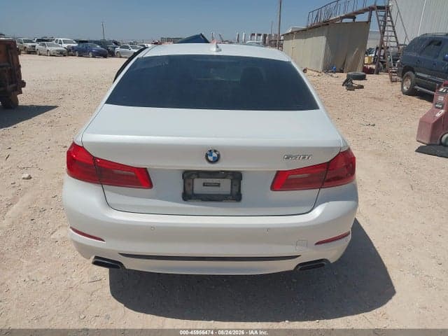 2019 BMW 540I 16
