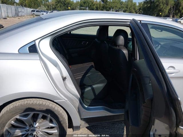 2018 FORD TAURUS LIMITED 9