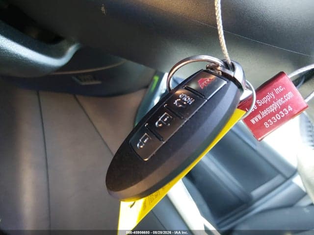 2018 NISSAN SENTRA SR 11