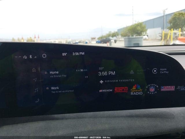 2022 LUCID AIR GRAND TOURING 19