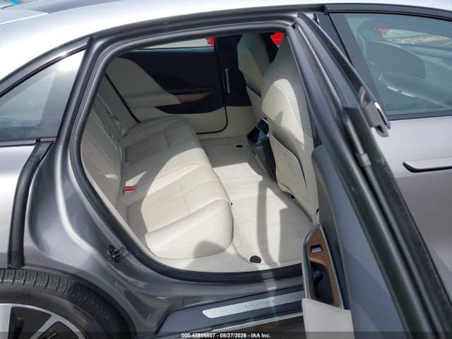 2022 LUCID AIR GRAND TOURING 8