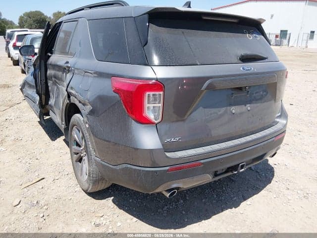 2022 FORD EXPLORER XLT 3