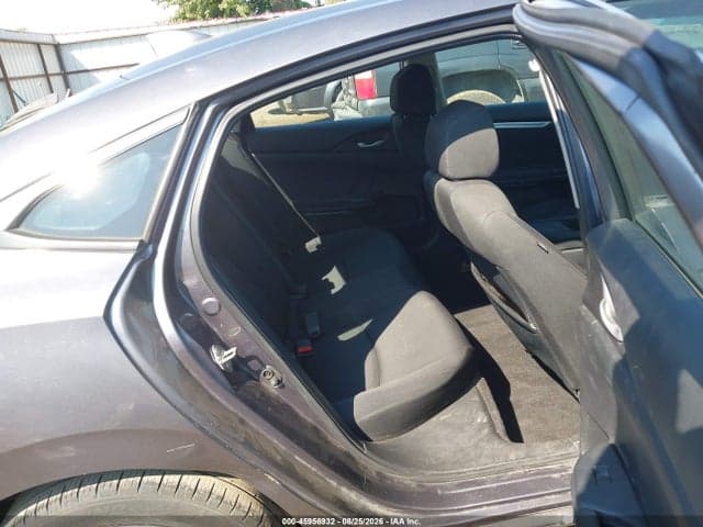 2017 HONDA CIVIC EX 8