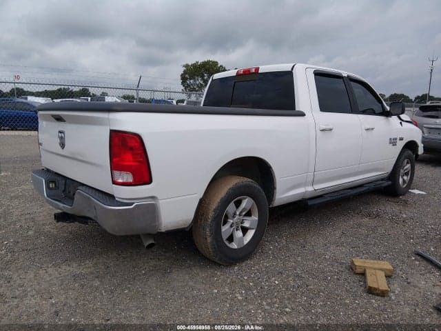 2019 RAM 1500 CLASSIC SLT 4X2 6'4 BOX 4