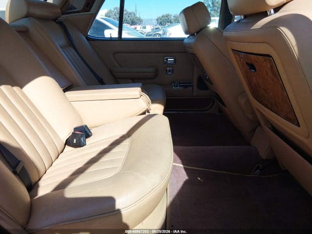 1983 ROLLS-ROYCE SILVER SPUR 8