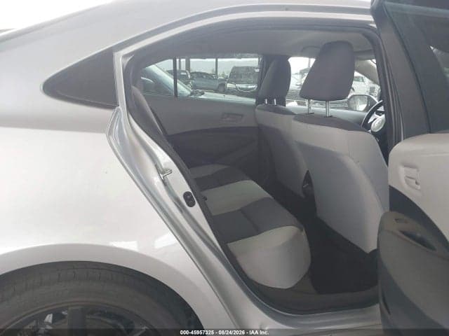 2025 TOYOTA COROLLA LE 8