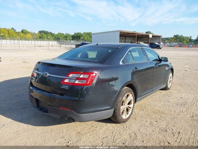 2017 FORD TAURUS SEL 4