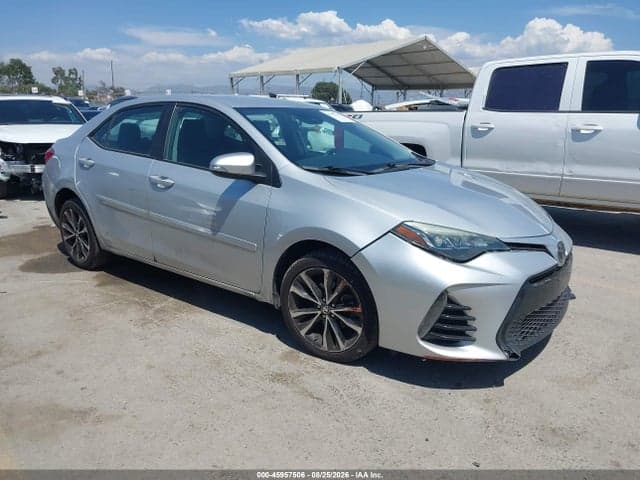 2018 TOYOTA COROLLA SE 1