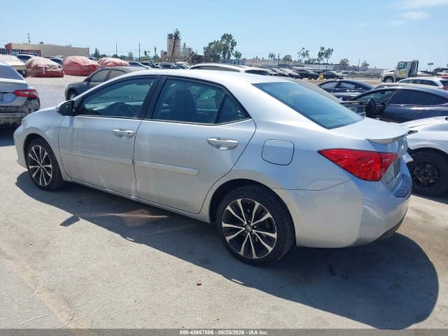 2018 TOYOTA COROLLA SE 3