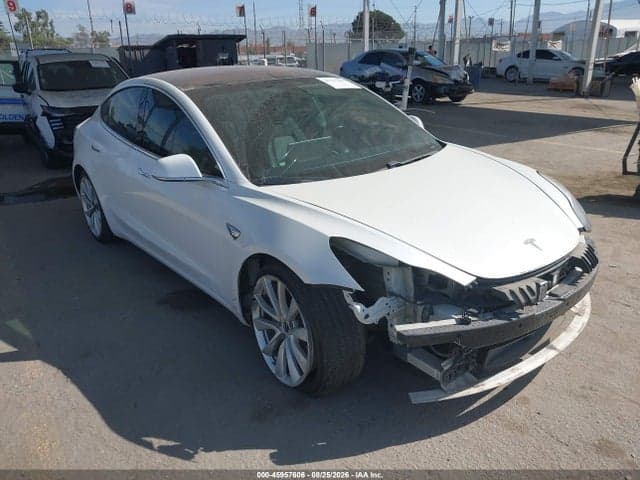 2018 TESLA MODEL 3 LONG RANGE/PERFORMANCE 1