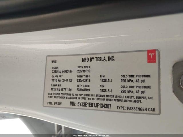 2018 TESLA MODEL 3 LONG RANGE/PERFORMANCE 9