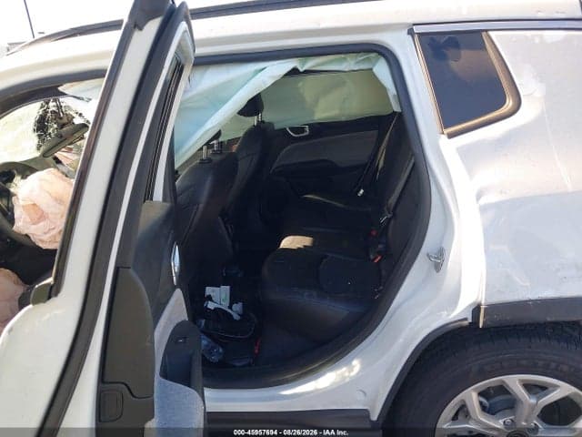 2025 JEEP COMPASS LATITUDE 4X4 8