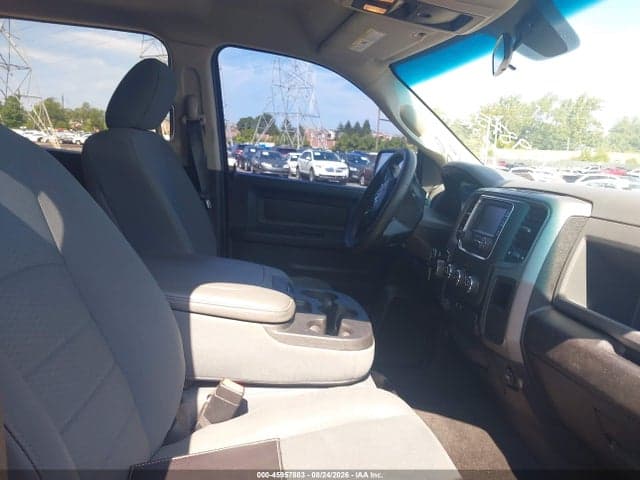 2017 RAM 1500 EXPRESS 4X4 5'7 BOX 5