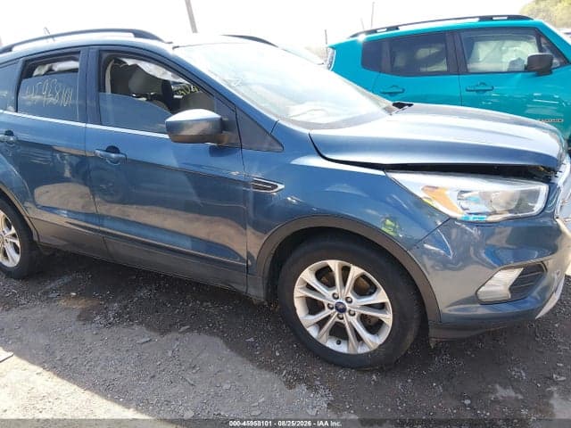 2018 FORD ESCAPE SE 17