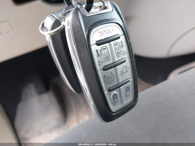 2018 CHRYSLER PACIFICA TOURING PLUS 11