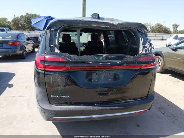2027 CHRYSLER PACIFICA 6